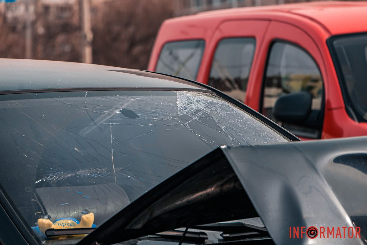 Предварительно, травмировалась пассажирка автобуса