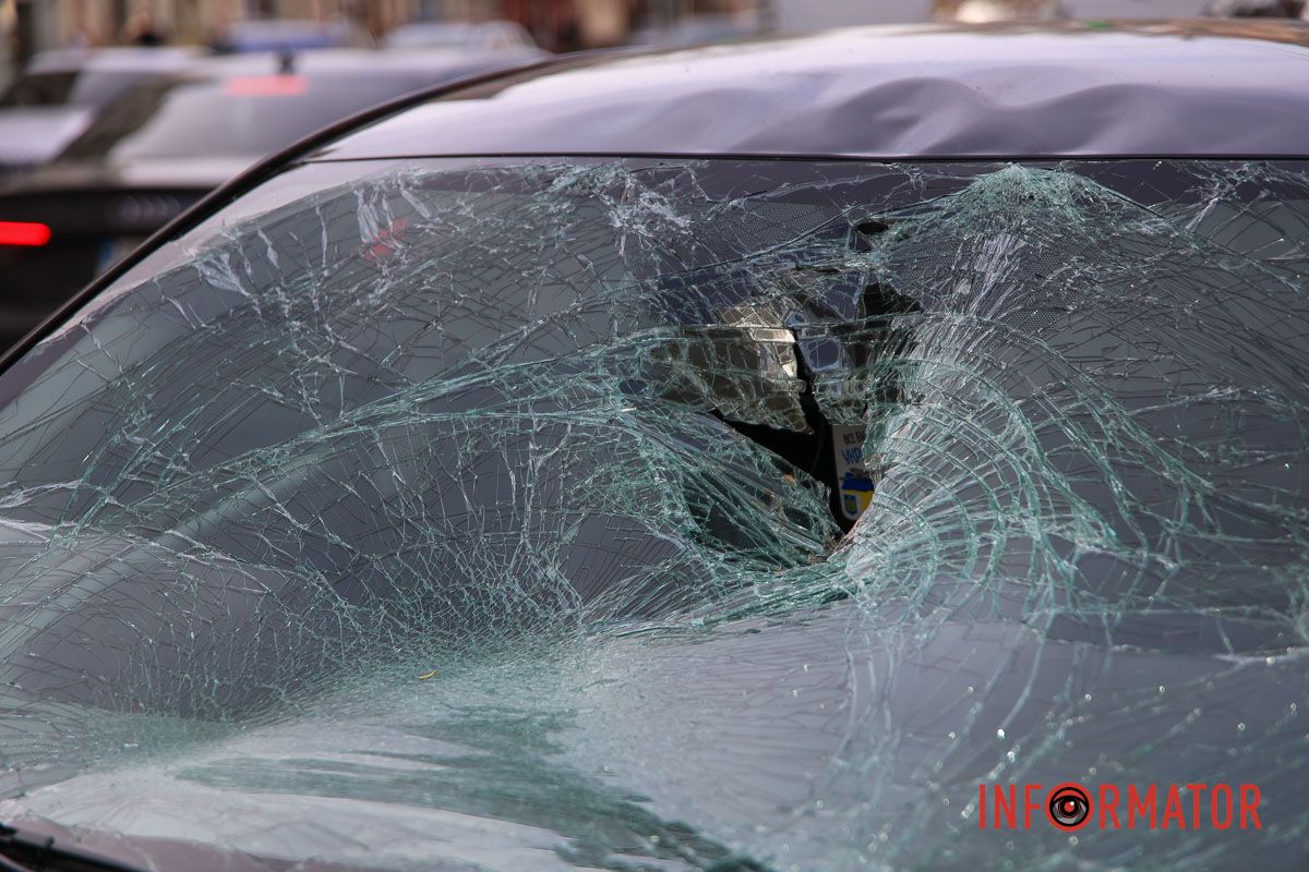 Водитель совершила резкий маневр и сбила мужчину, который шел по пешеходному переходу