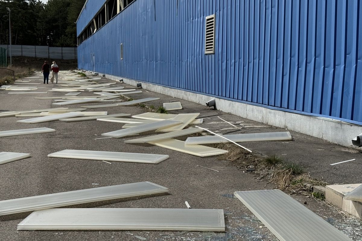 Постраждала база ФК "Дніпро", яку орендує СК "Дніпро-1"