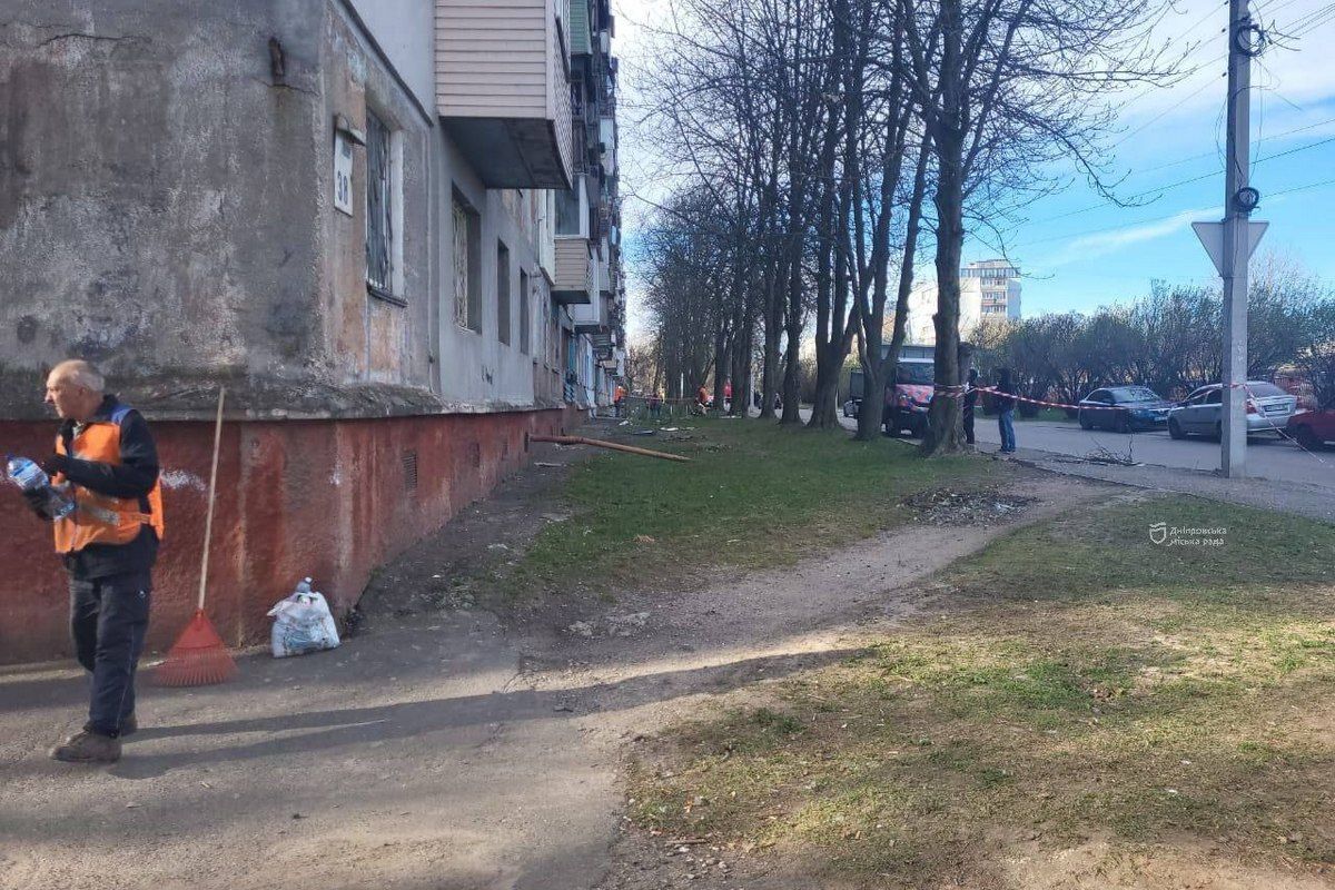 2 квітня армія рф скерувала на Дніпро ракету 2 квітня армія рф скерувала на Дніпро ракету