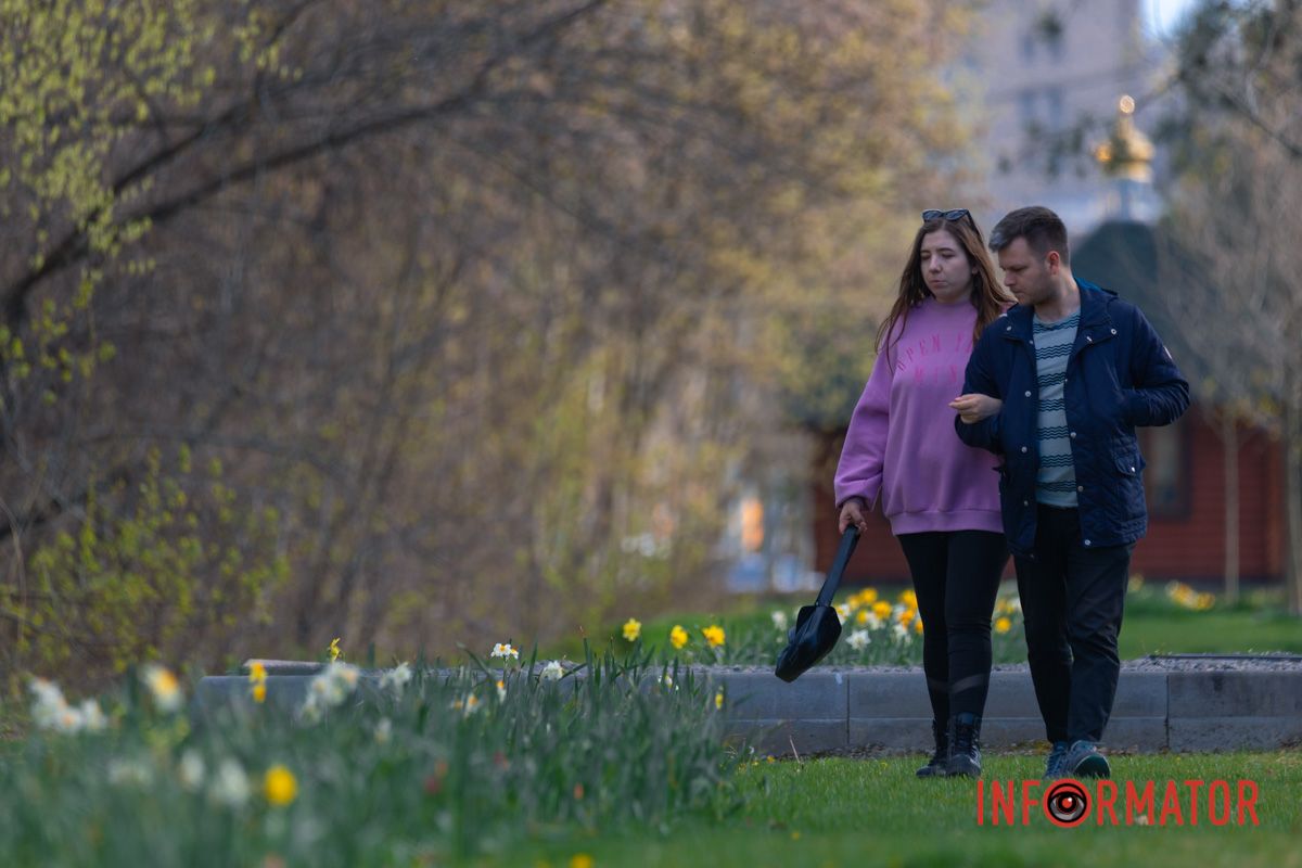 Що хоч спинись і з Богом говори. Ліна Костенко