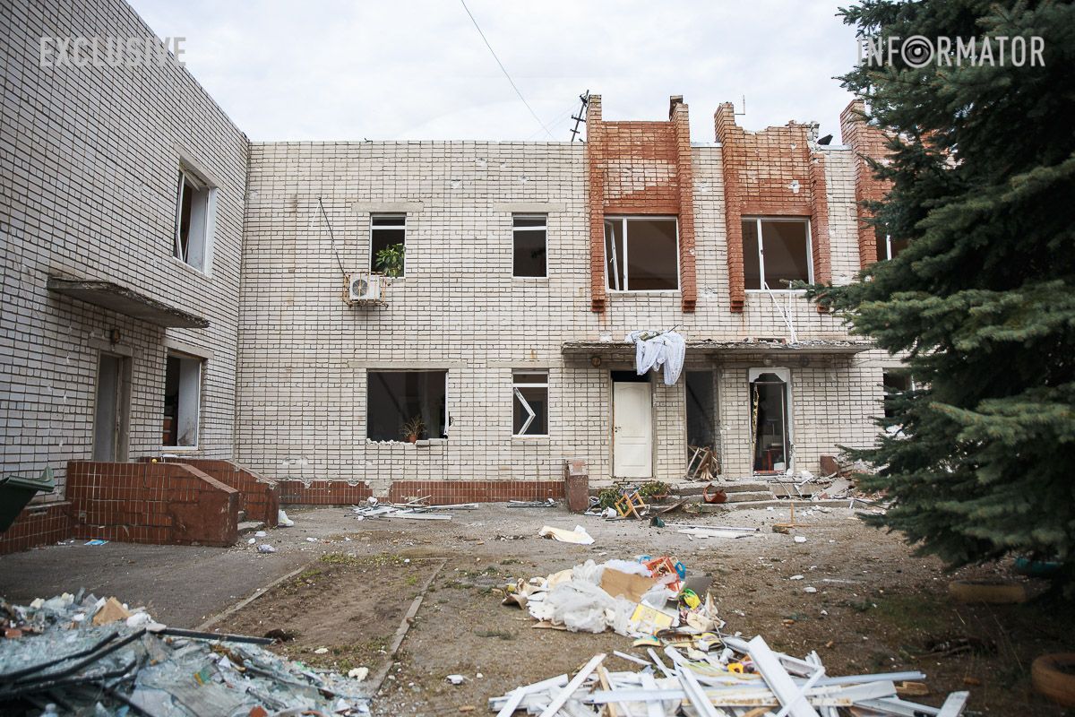 Почему мир спокойно смотрит на это?