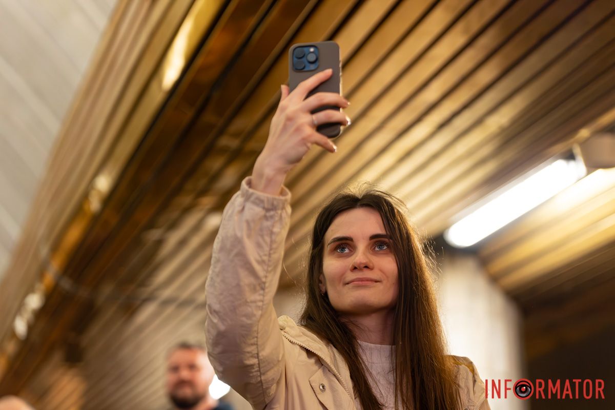 Чудові і прекрасні музи діти.