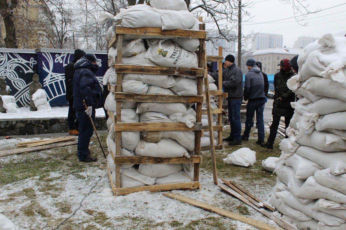 Они находятся в Днепропетровском национальном историческом музее имени Яворницкого Они находятся в Днепропетровском национальном историческом музее имени Яворницкого