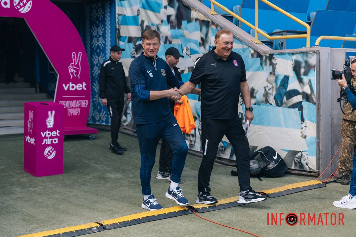 Привітання Максимова та Коваля