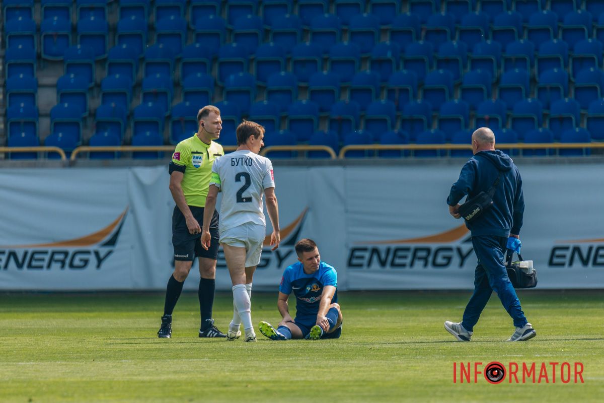 Олександр Піхальонок травмувався вже на 4-й хвилині гри