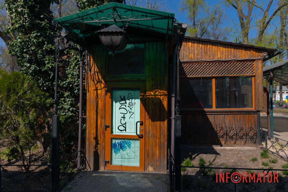 Демонтувати будівлю мають упродовж квітня