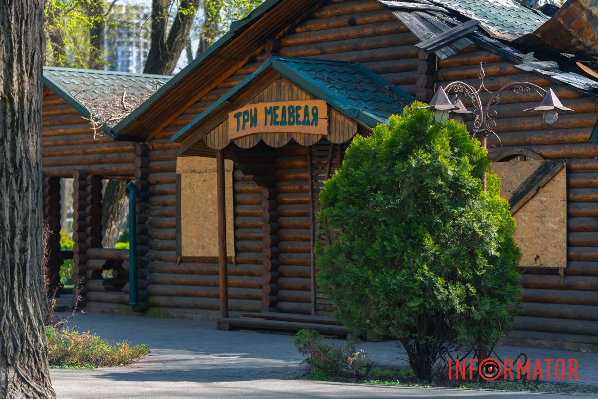 Такі роботи проводяться відповідно до рішення виконавчого комітету Дніпровської міської ради