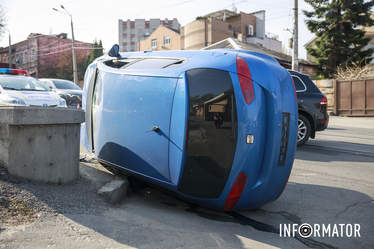 Інформації про постраждалих наразі немає. Автівки займають смугу у напрямку перехрестя з вулицею Гоголя Інформації про постраждалих наразі немає. Автівки займають смугу у напрямку перехрестя з вулицею Гоголя