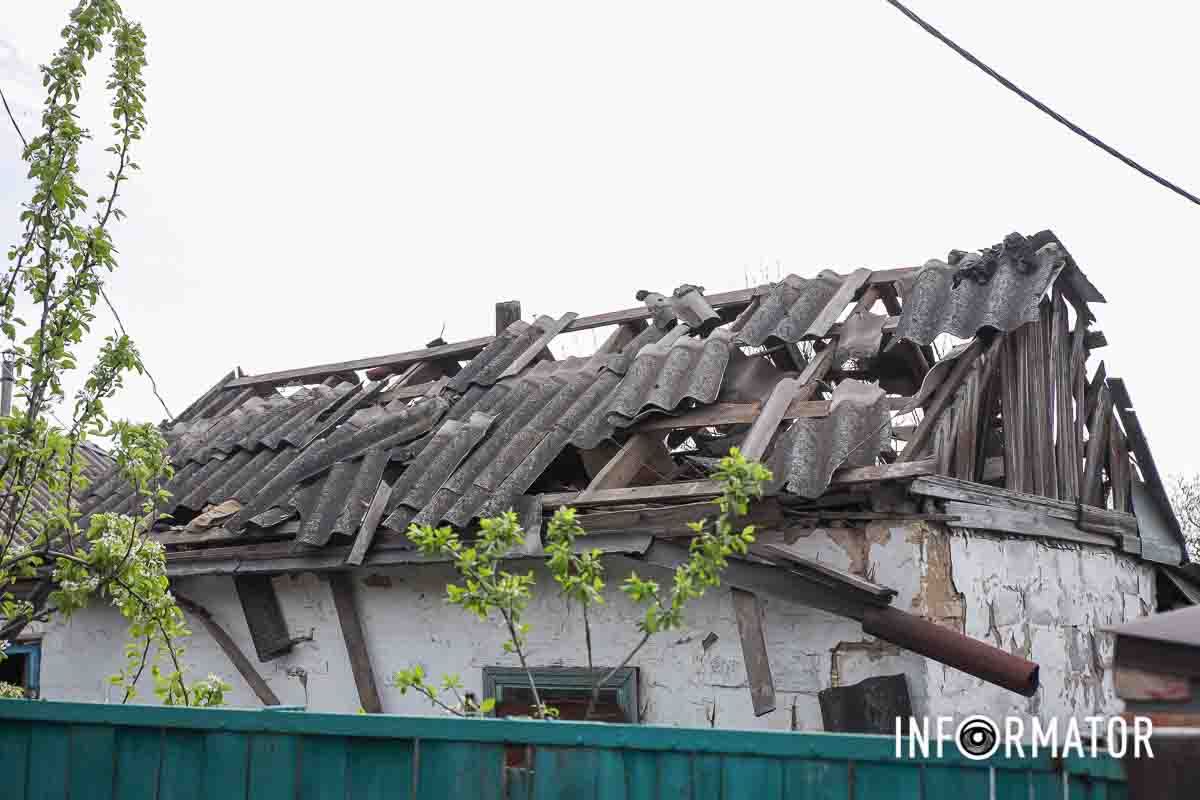 Дах, що пошкодився