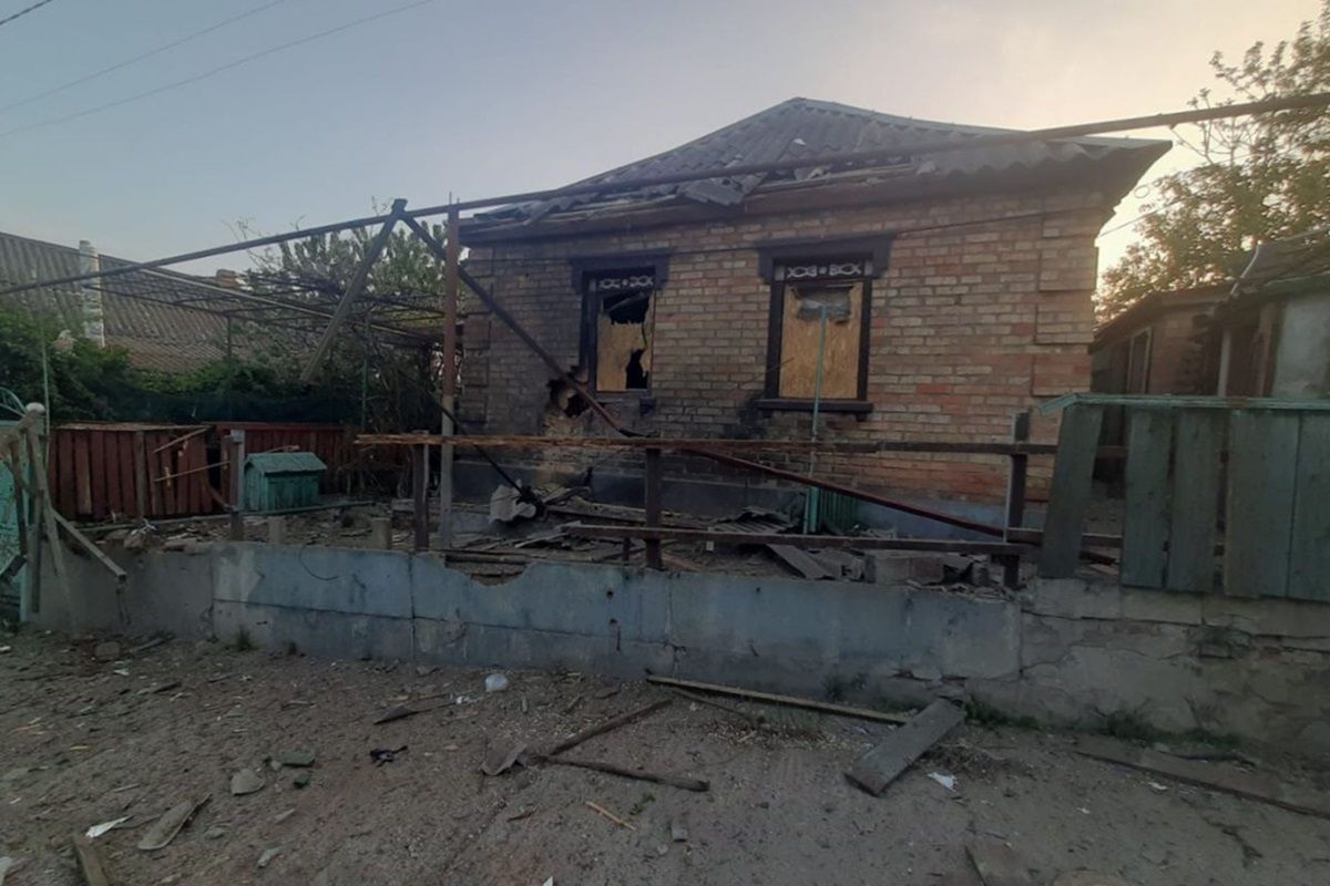 Пошкоджені будинки людей Пошкоджені будинки людей