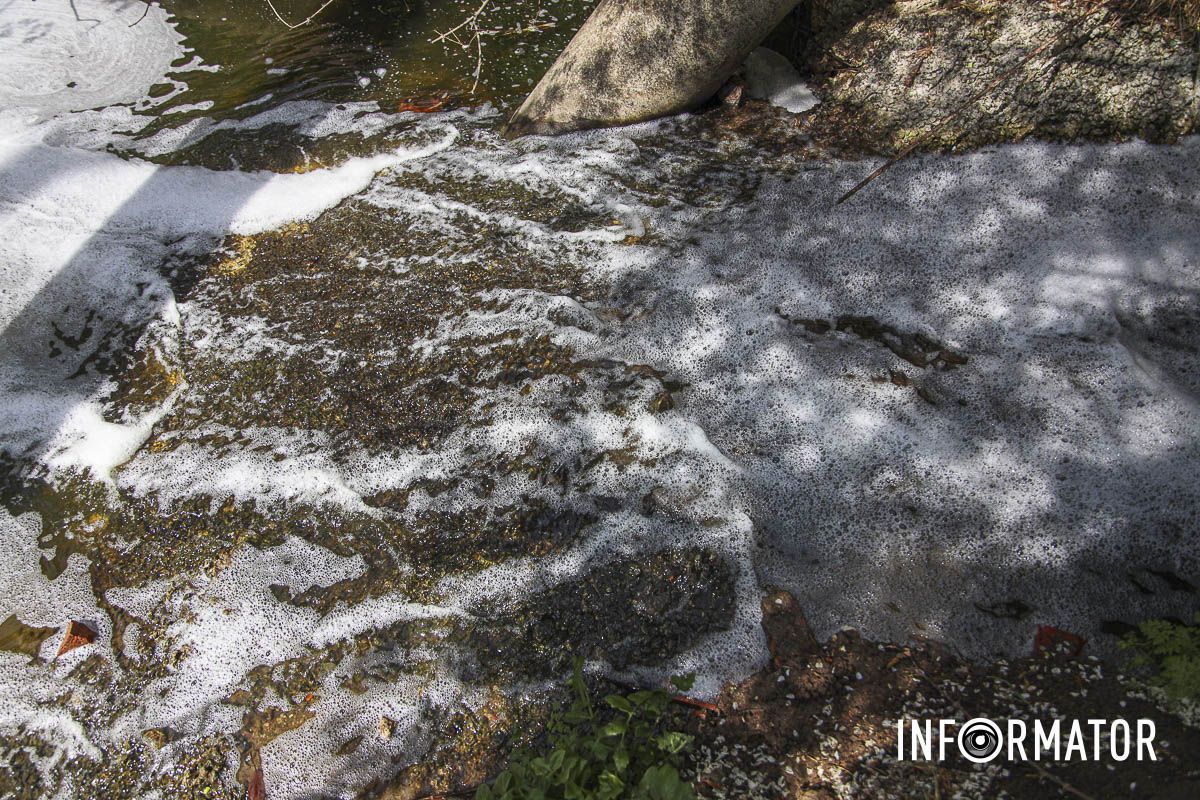 Люди довгий час зверталися в різні інстанції Люди довгий час зверталися в різні інстанції