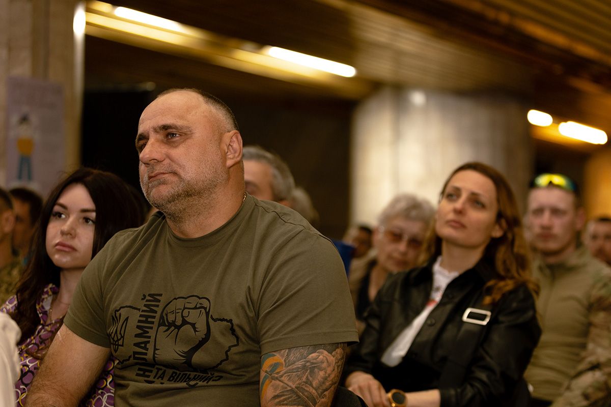 Також - про запуск «єдиного вікна» послуг для демобілізованих та їхніх сімей – «Я – ветеран» Також - про запуск «єдиного вікна» послуг для демобілізованих та їхніх сімей – «Я – ветеран»