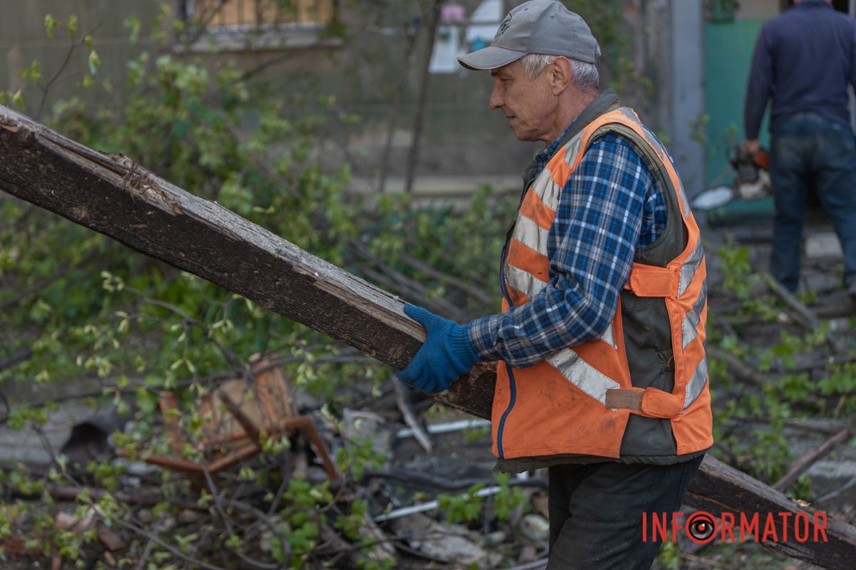 20 квітня пошуково-рятувальні роботи завершили