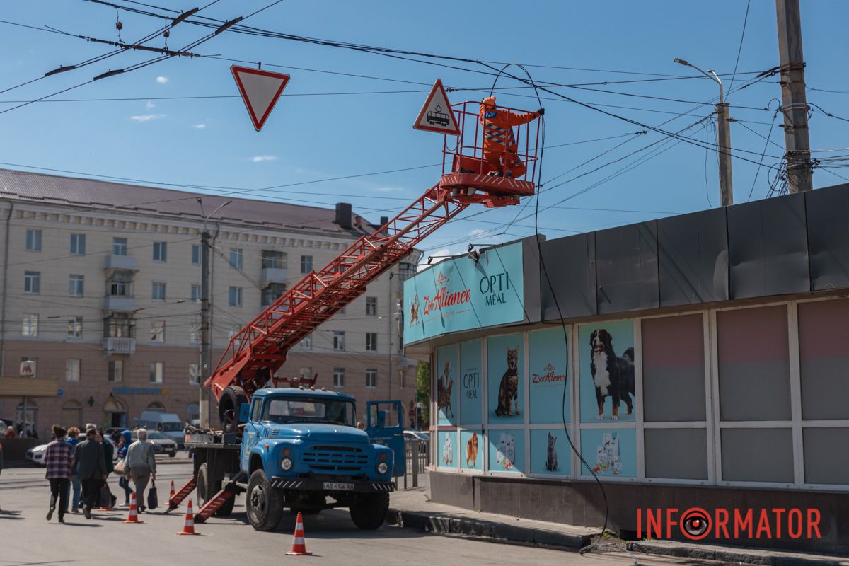 Роботи з відновлення міської інфраструктури тривають