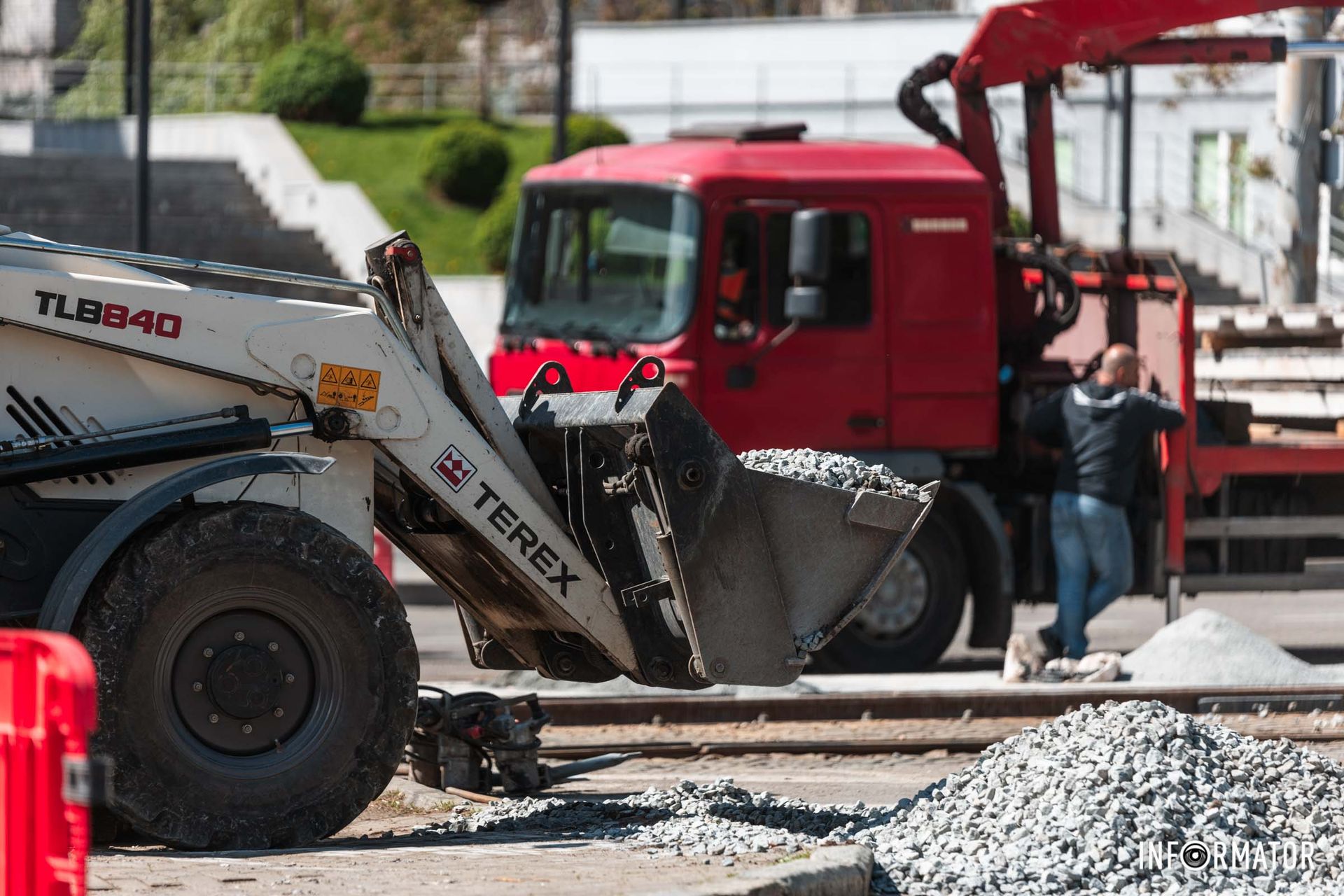На перекрестке Леси Украины и улицы Андрея Фабра стартовали ремонтные работы