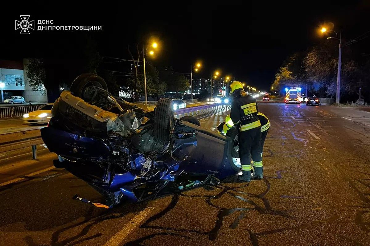 21 квітня на перехресті Слобожанського проспекту та вулиці Тепличної сталася аварія 21 квітня на перехресті Слобожанського проспекту та вулиці Тепличної сталася аварія