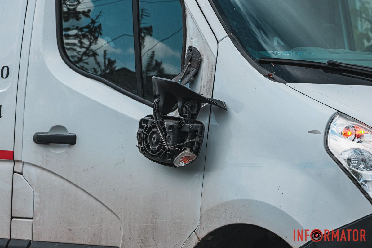 На улице Солончакова произошла авария На улице Солончакова произошла авария