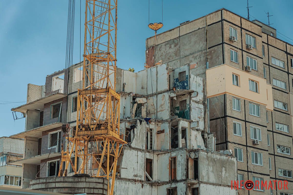 Во время выполнения работ жильцов этого дома отселили На время выполнения работ жильцов этого дома отселили