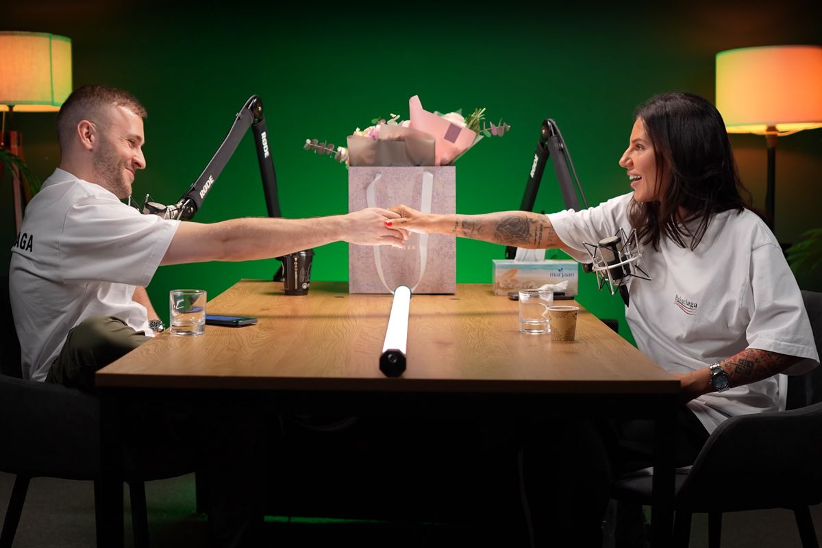 Алхім через свої відверті думки часто потрапляє в поле зору преси