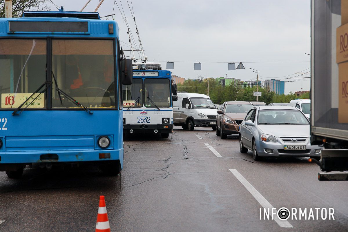 Тут дорогу не поделили Toyota, Daewoo и Volkswagen Тут дорогу не поделили Toyota, Daewoo и Volkswagen