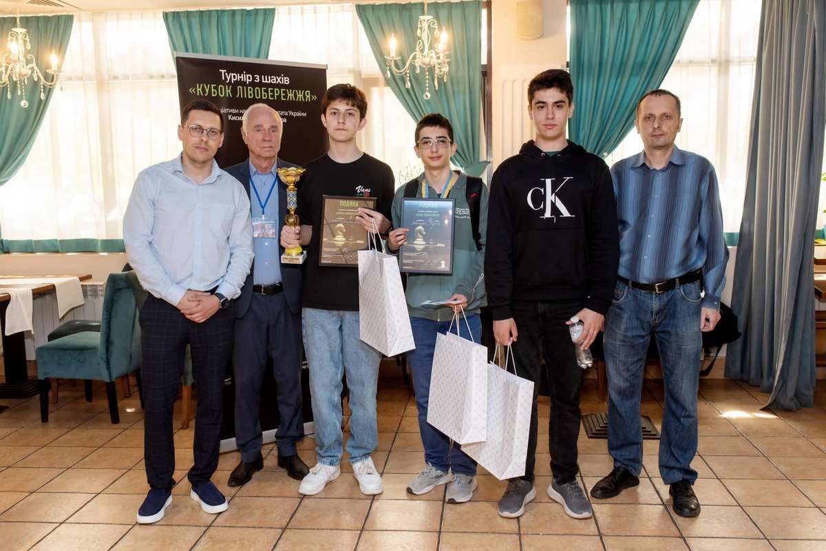 Раньше шахматистов собирали на «Райончике» и Калиновском