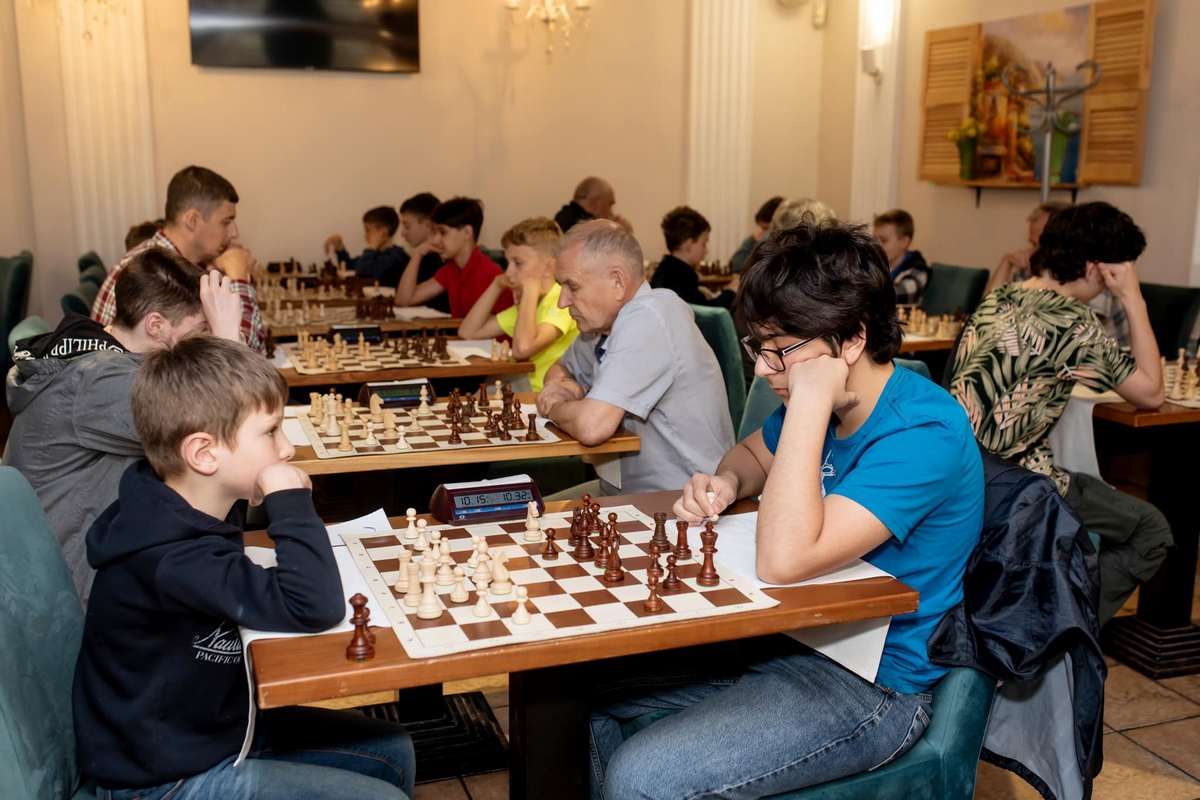 Призеры и каждый участник получили призы и подарки