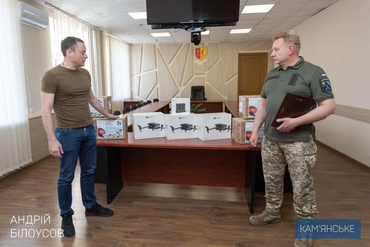 У Кам’янському передали Захисникам з військової частини А4941 допомогу