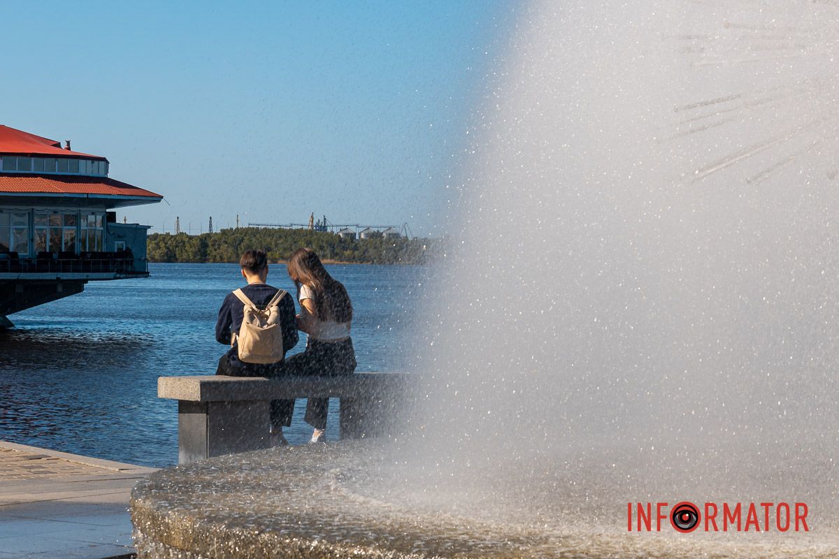 Шулит отрывисто фонтан,