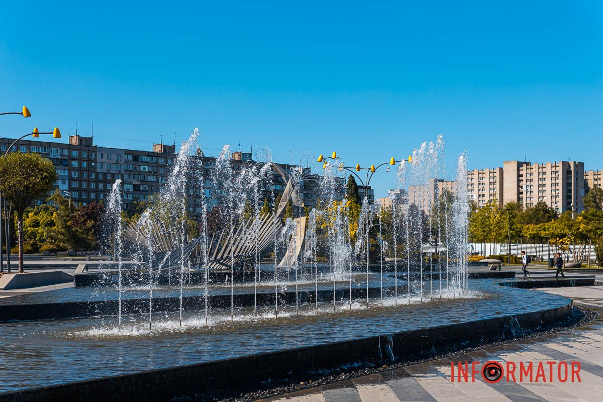 во тьме одиночества сверкнула ты,