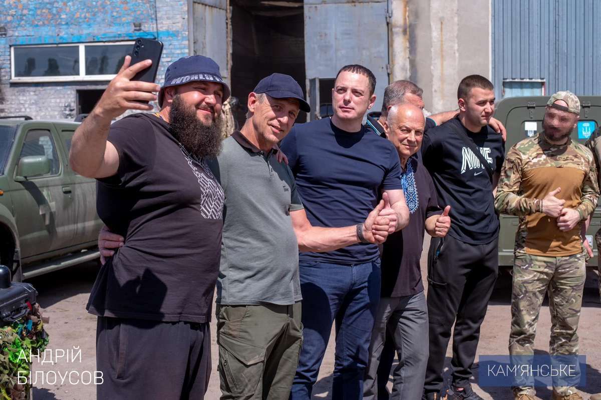 Также передали военным из подразделений Сил Специальных Операций 6 дронов Также передали военным из подразделений Сил Специальных Операций 6 дронов