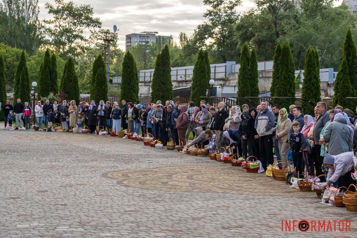 влітку ягідки збирав, 