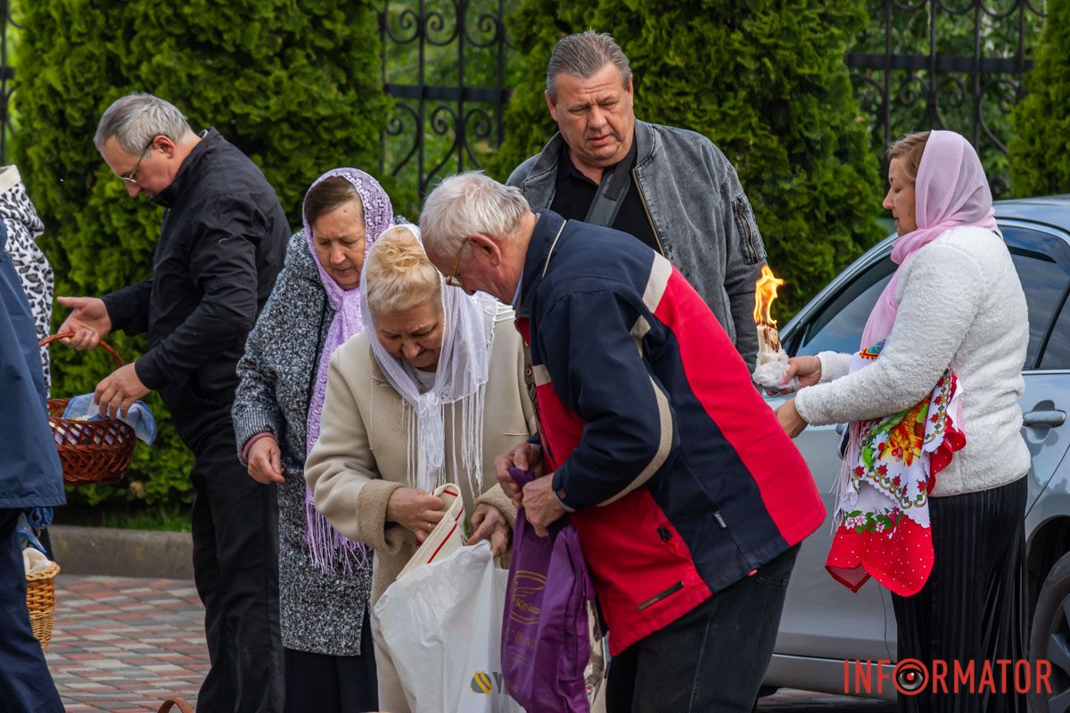 Це було в неділю зранку. 