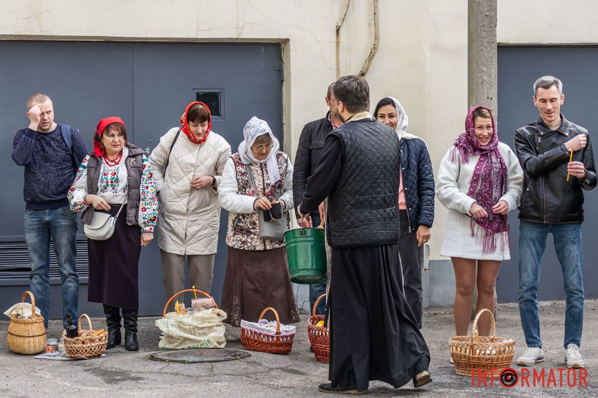 На Великдень подивися.