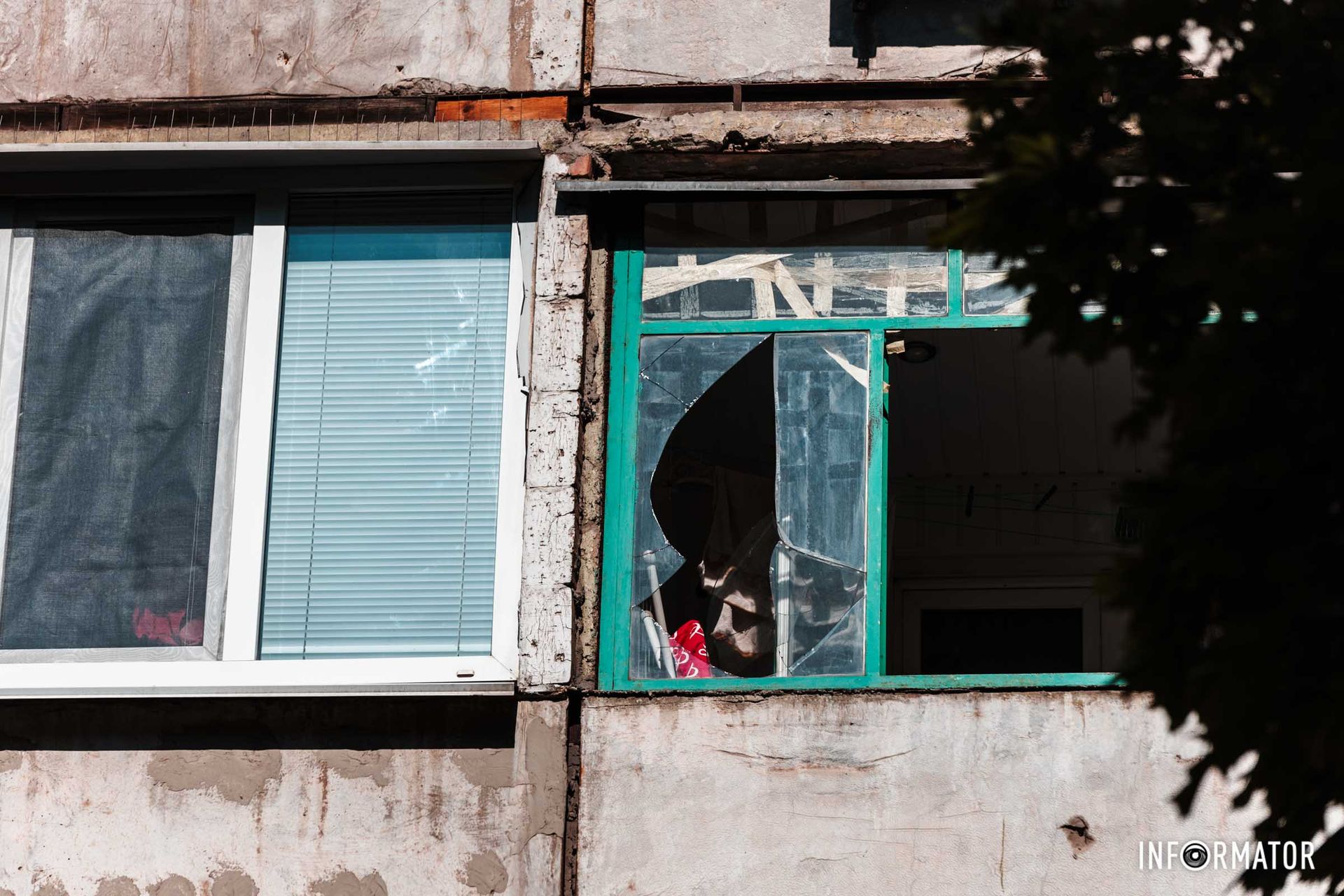 Выбитые окна