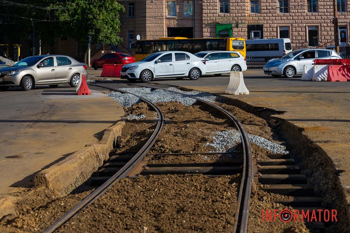 8 травня стало відомо, що вони знов їздять звичним маршрутом, тобто від УДУНТ до Вокзальної площі 8 травня стало відомо, що вони знов їздять звичним маршрутом, тобто від УДУНТ до Вокзальної площі