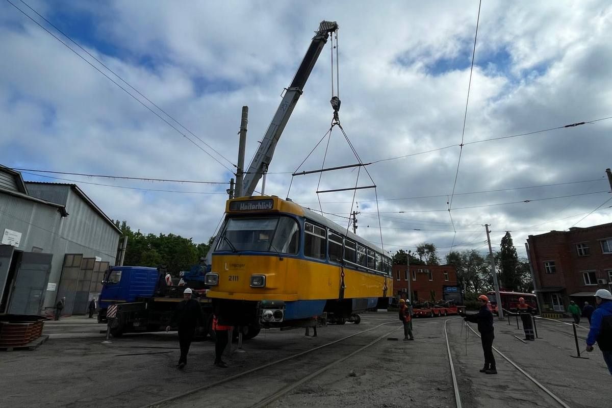 Це – такі самі трамваї Tatra T4DM, п’ять десятків яких вже курсують по місту