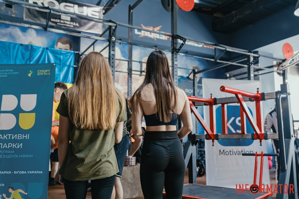 12 мая в Днепре прошел национальный чемпионат по стритлифтингу и воркаут рекордов среди профессионалов 12 мая в Днепре прошел национальный чемпионат по стритлифтингу и воркаут рекордов среди профессионалов