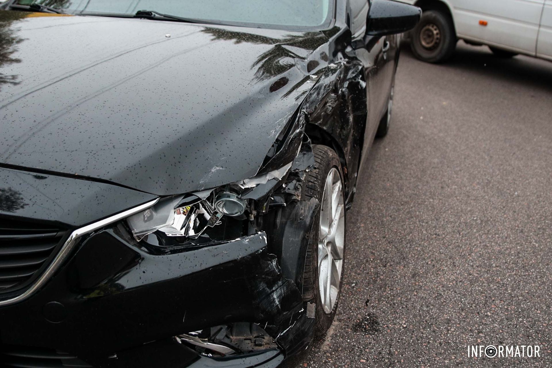 Состояние Mazda после ДТП Состояние Mazda после ДТП