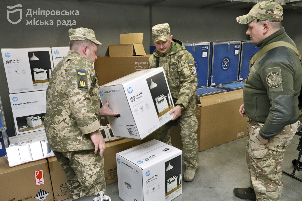 "Місто дуже добре нам допомагає", - військові "Місто дуже добре нам допомагає", - військові