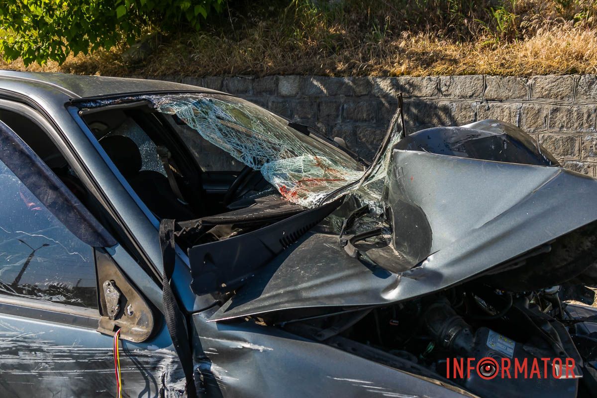 Усі обставини аварії з'ясовуватиме слідчий з ДТП