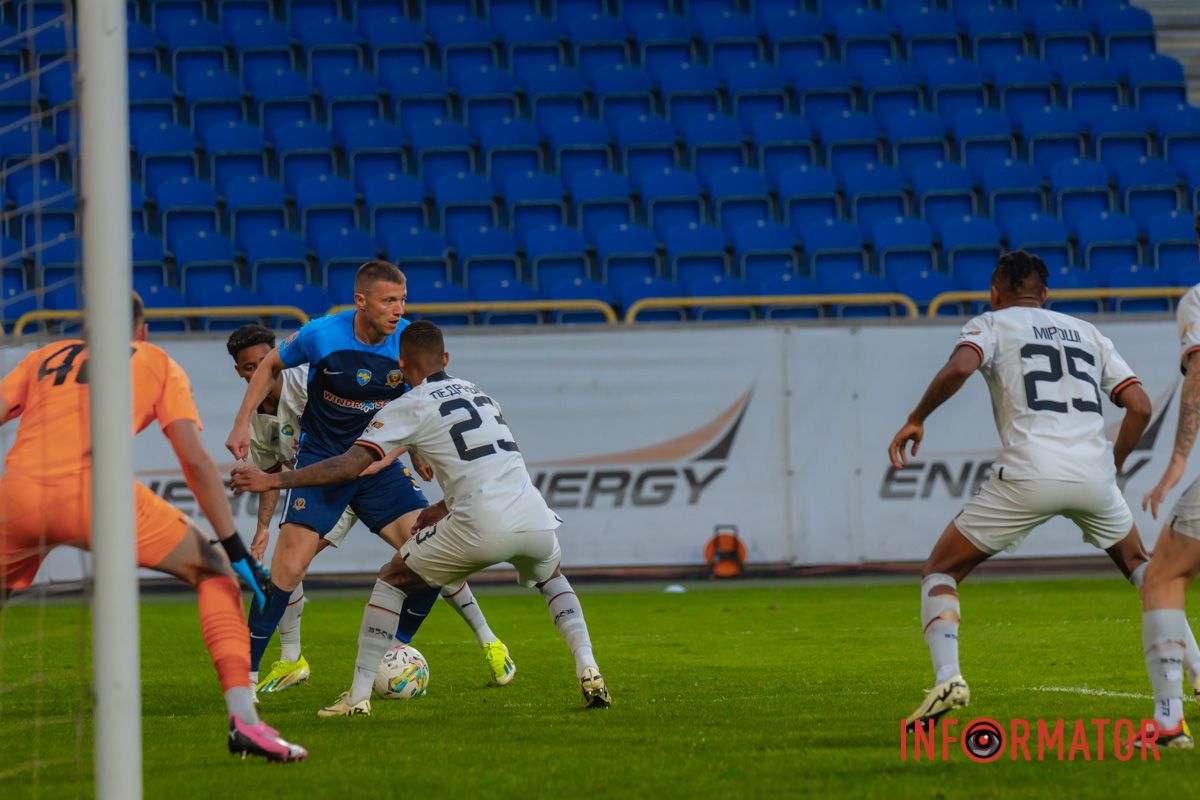 У підсумку - все ж нічия 1:1 У підсумку - все ж нічия 1:1