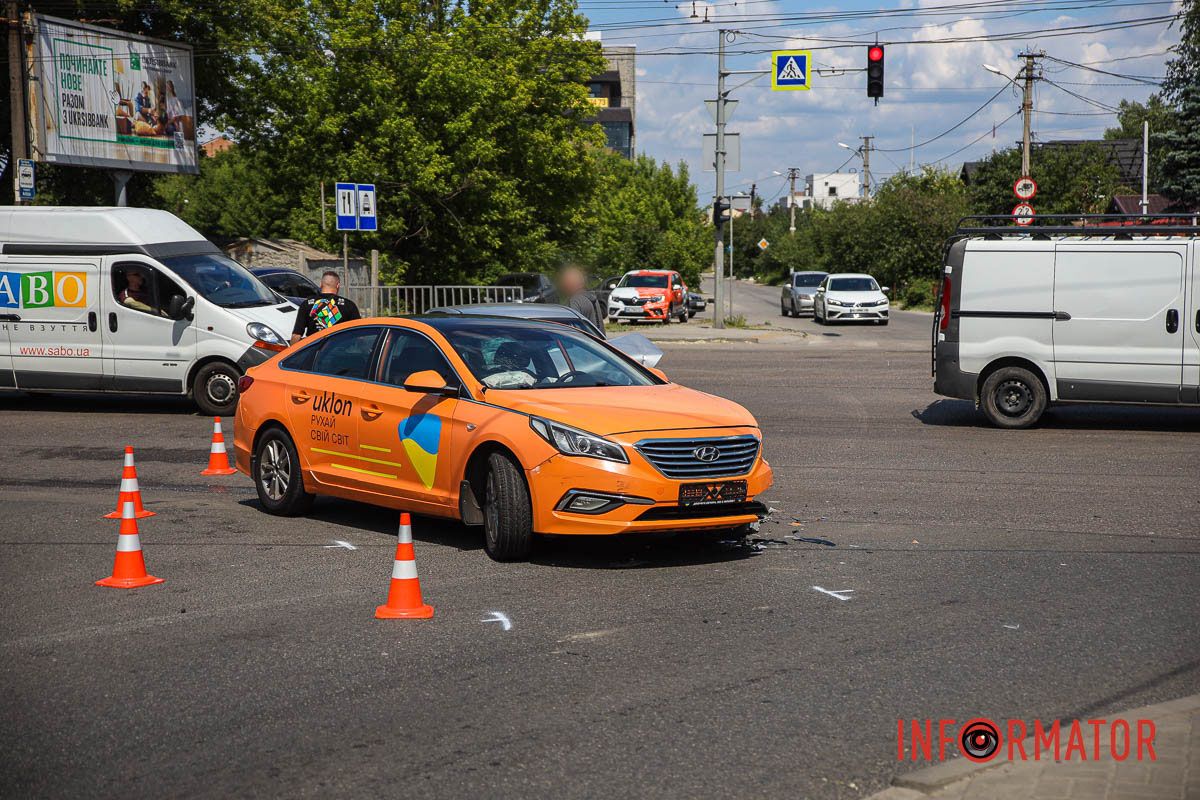 Сюди приїхали правоохоронці Сюди приїхали правоохоронці