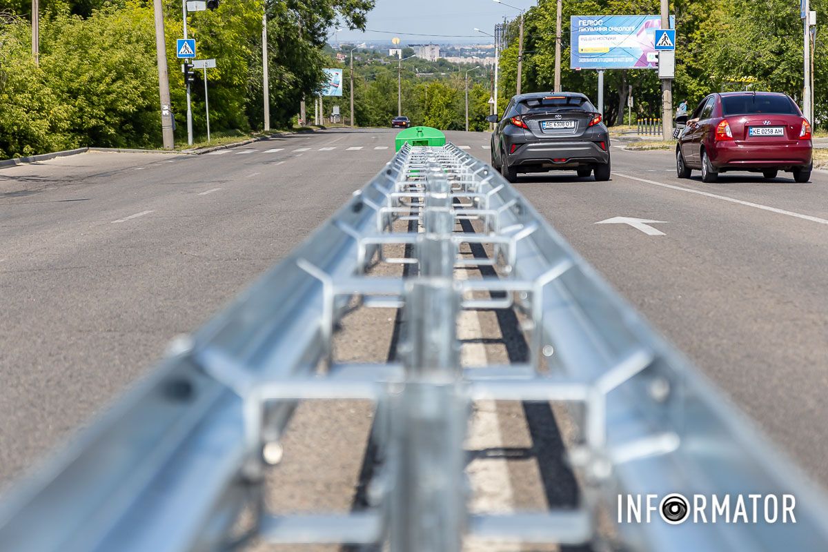  Його та інші бруси світу щорічно за допомогою краш-тесту перевіряє найбільша громадська організація автомобілістів Німеччини ADAC