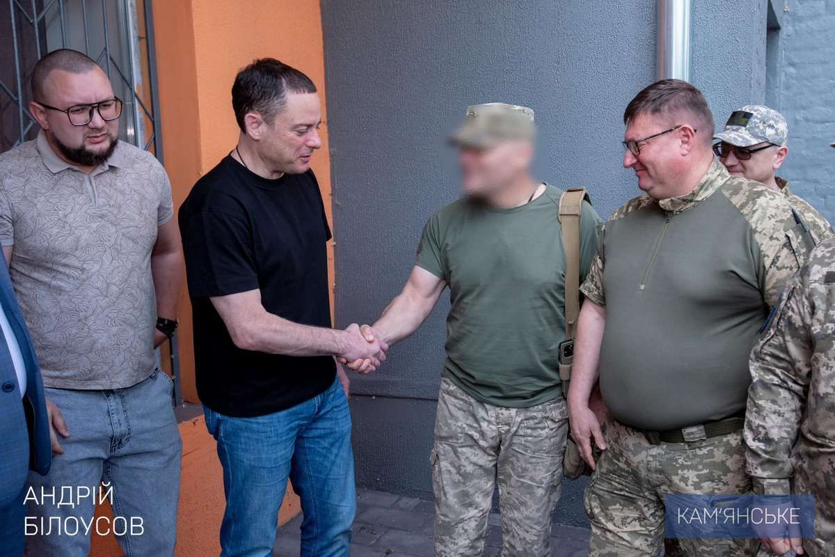 Кам’янському батальйону ТрО передали ноутбуки, монітори та необхідне Кам’янському батальйону ТрО передали ноутбуки, монітори та необхідне