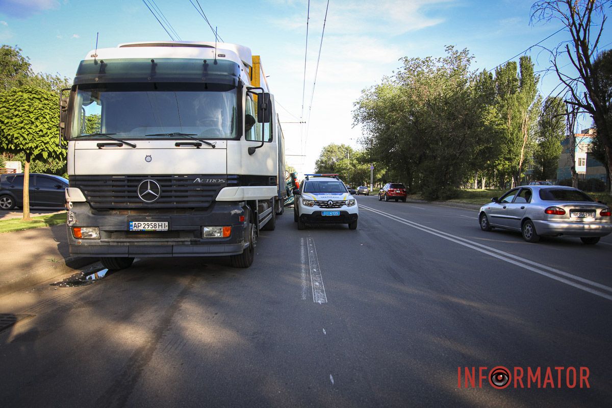 Тройное ДТП на Березинской в Днепре Тройное ДТП на Березинской в Днепре