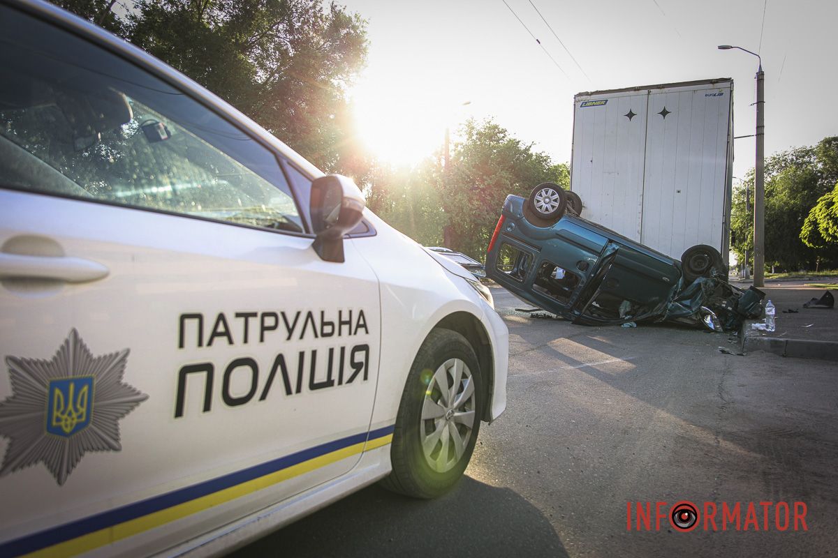 Движение затруднено, и пробки нет Движение затруднено, и пробки нет