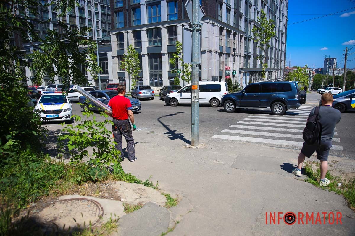 У п'ятницю, 24 травня, на перехресті вулиць Короленка та Костомарівської сталася аварія У п'ятницю, 24 травня, на перехресті вулиць Короленка та Костомарівської сталася аварія