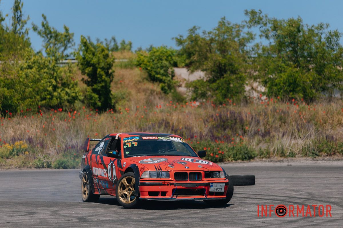 Собралось полтора десятка пилотов Собралось полтора десятка пилотов