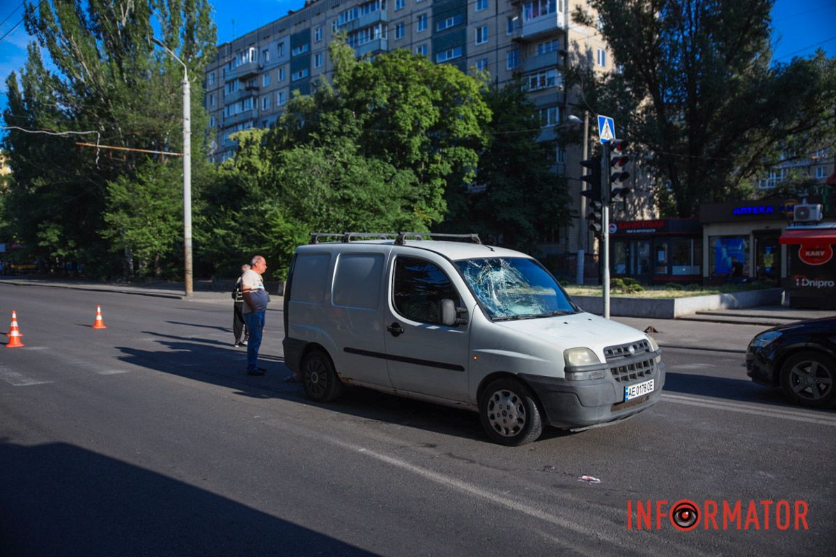 Пострадавшего с места аварии забрали в больницу